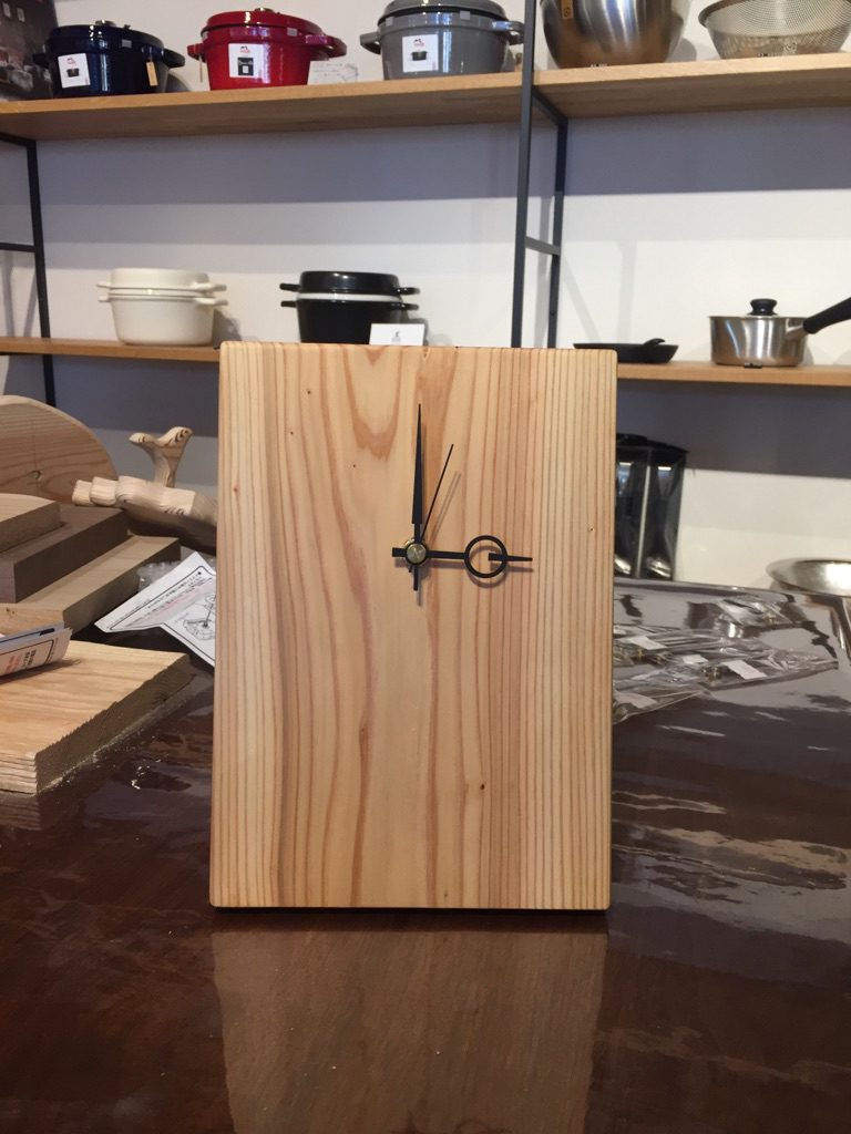 木の時計制作中3