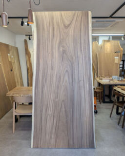 【新入荷】【モンキーポッド一枚板】MPー2517