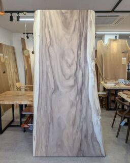 【新入荷】【モンキーポッド一枚板】MPー2518